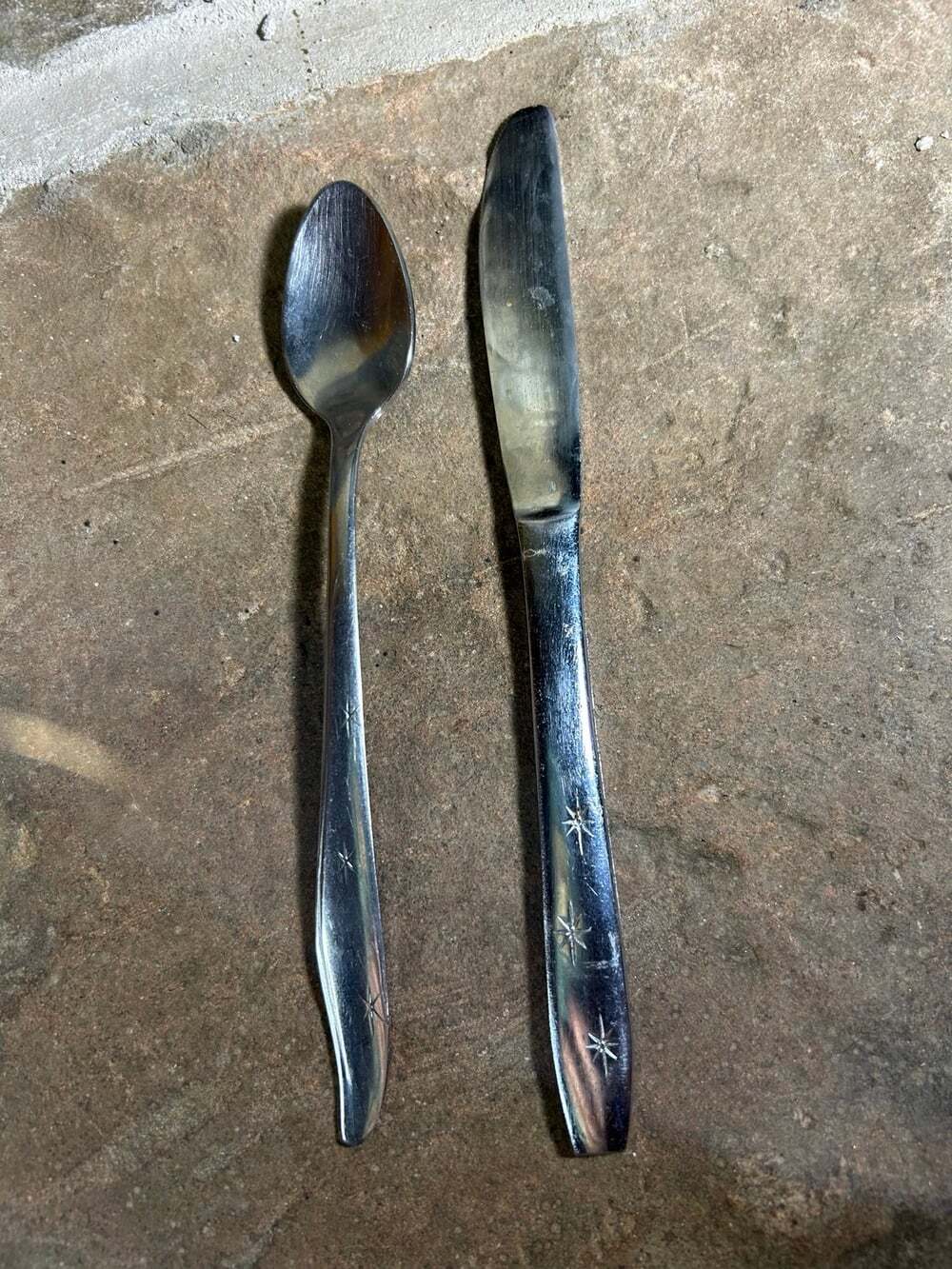Starburst pattern Long iced tea spoon and Butter knife made in Japan